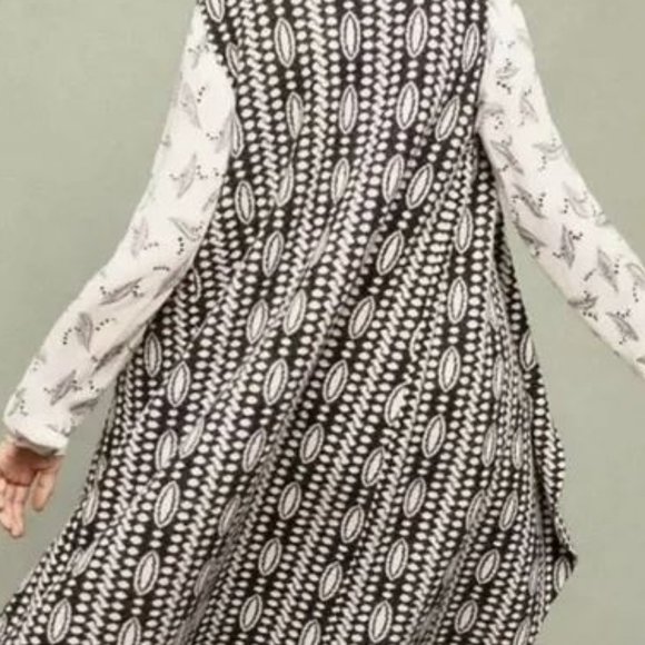 MOTH Anthropologie BLACK WHITE PATTERNED WOOL Cardigan Sweater Vest! Size XS! - Picture 4 of 7